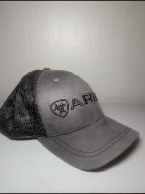 Ariat Gray Mesh Back Trucker Hat